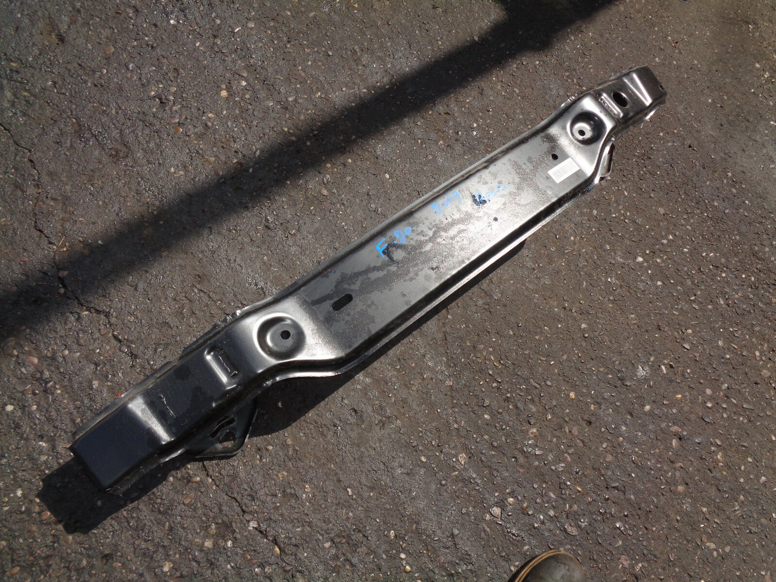 BMW 1 SERIES F20 2019 LCI REAR BUMPER REINFORCEMENT SUPPORT BAR