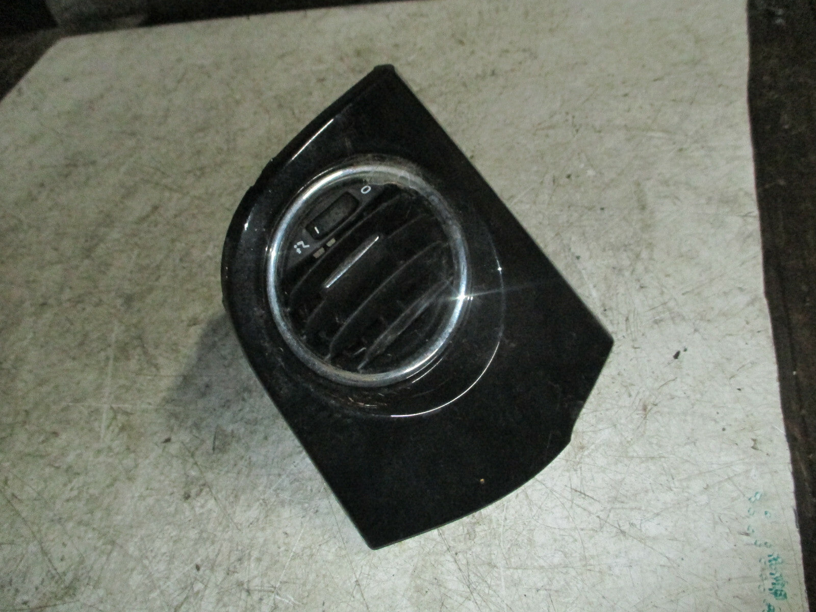 FIAT 500 2019 OSF DRIVER SIDE RIGHT AIR VENT BLACK 735627419