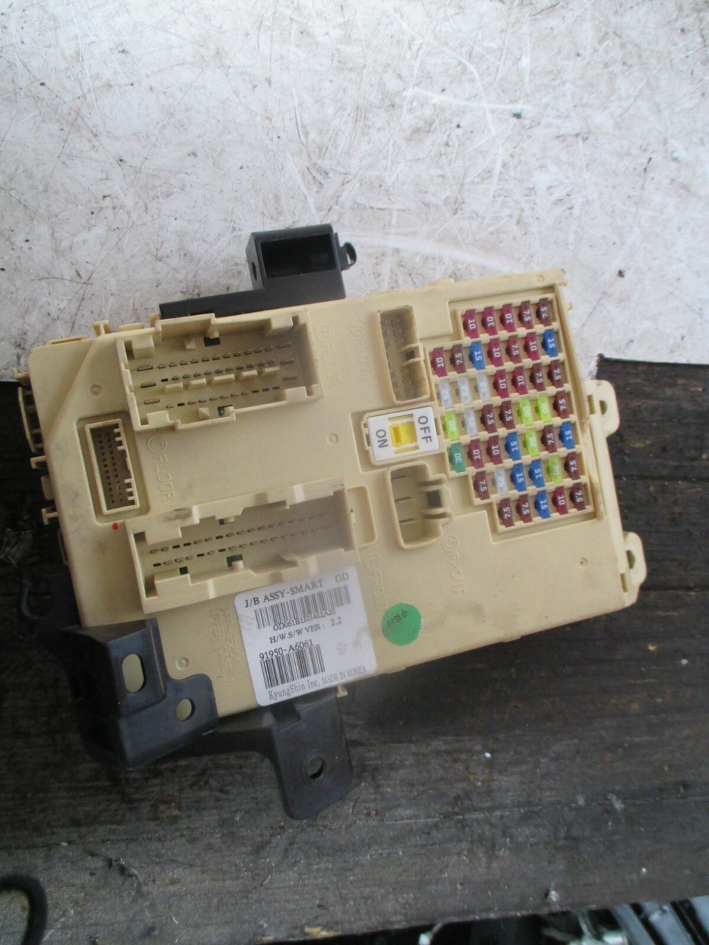 HYUNDAI I30 2017 FUSE MODULE 91950A6061