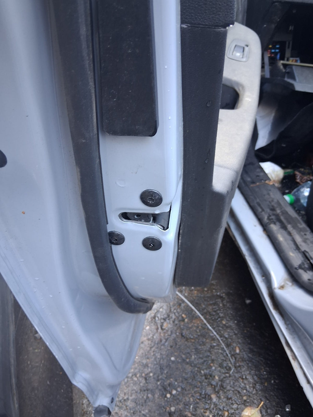 2024 RENAULT CLIO FACELIFT MK5 NSF PASSENGER SIDE FRONT LEFT DOOR LOCK MECHANISM