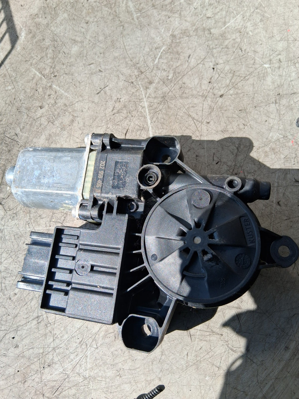 2021 SKODA SCALA WINDSCREEN WIPER MOTOR E850206011