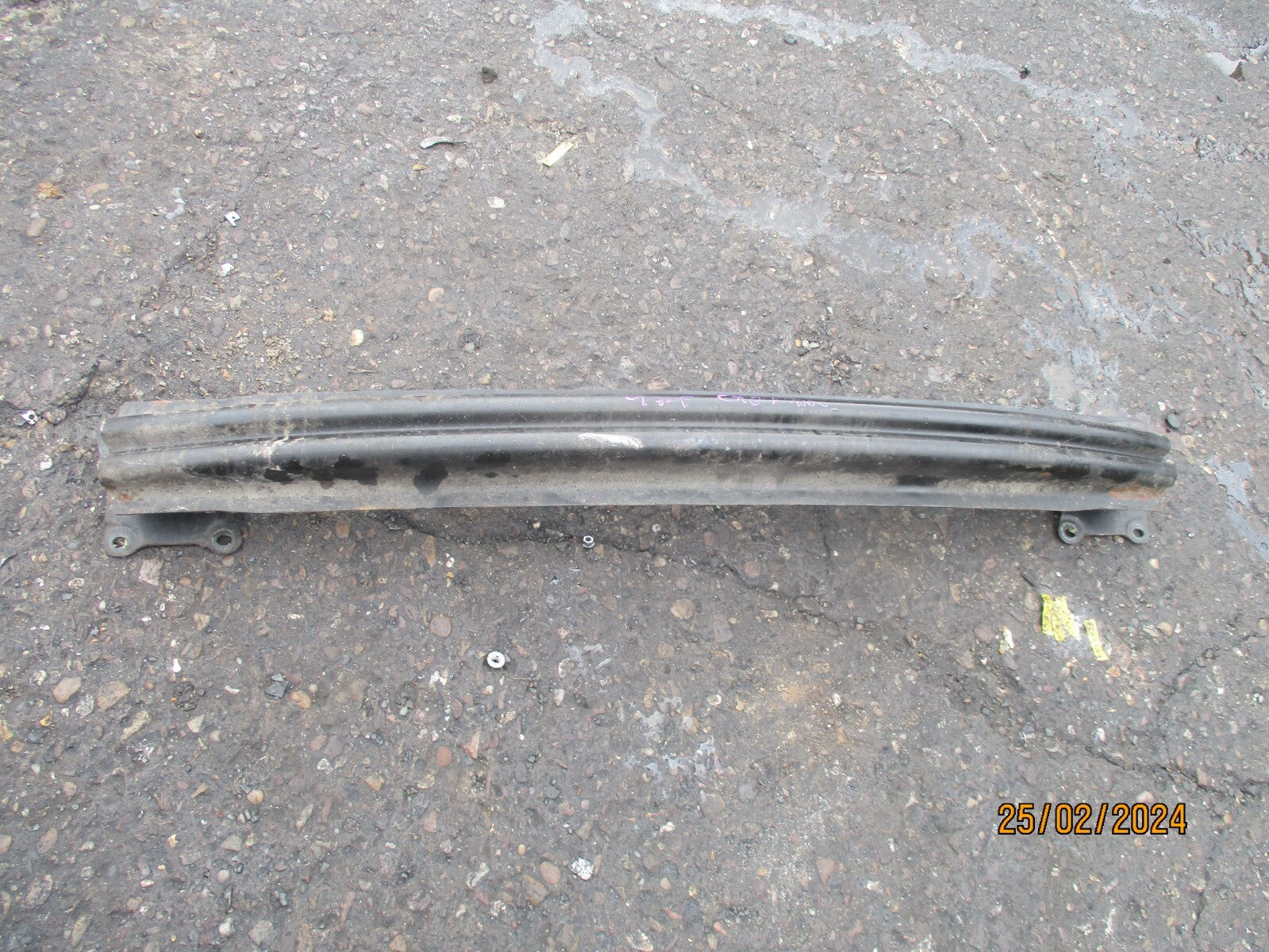 VW VOLKSWAGEN GOLF MK5 2005 3 DOOR REAR BUMPER REINFORCEMENT CRASH BAR
