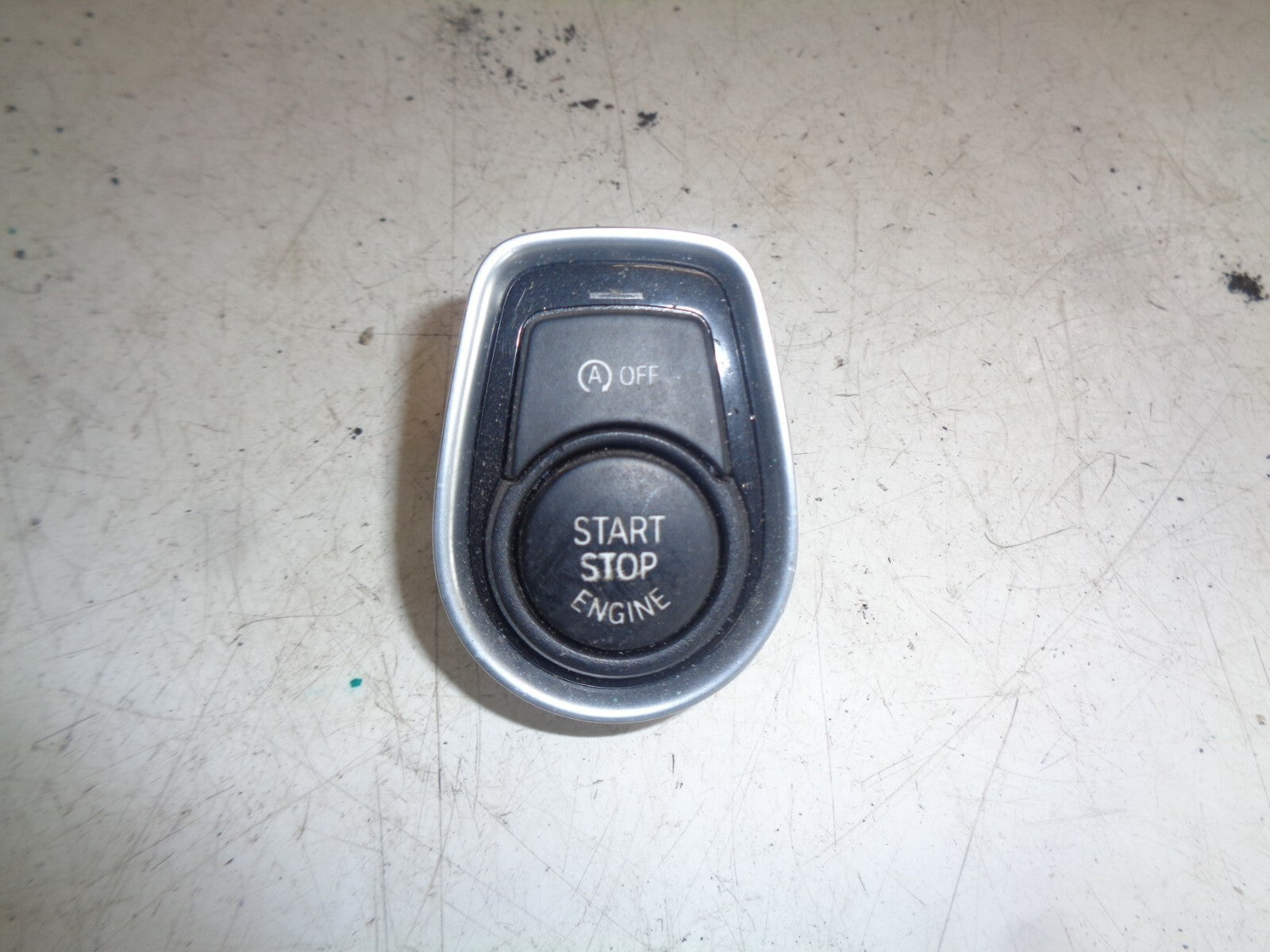 BMW 3 SERIES F30 2015 IGNITION START ENGINE START STOP BUTTON 9250734