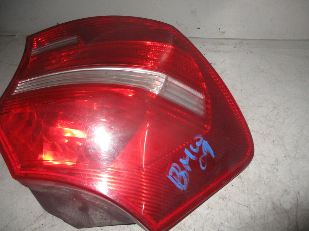 BMW 1 SERIES 2010 E87 NSR PASSENGER SIDE REAR LIGHT
