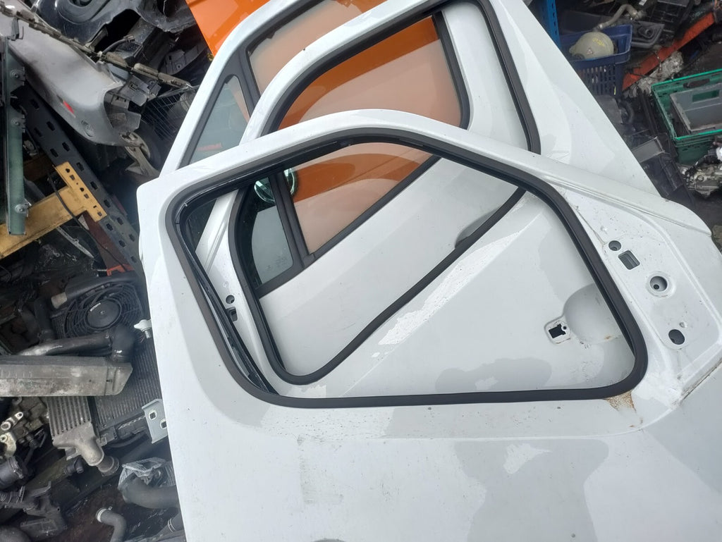 2023 RENAULT MASTER MK3 OSF DRIVER SIDE FRONT DOOR BARE WHITE