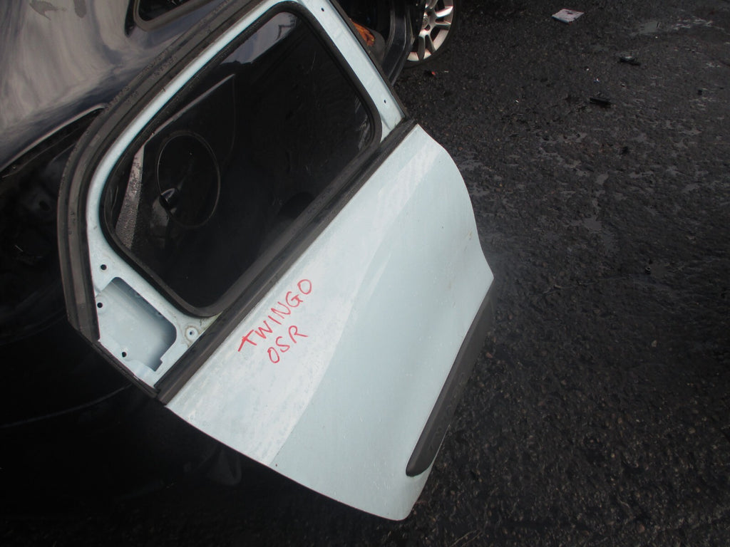 RENAULT TWINGO MK3 2017 OSR DRIVER SIDE REAR BARE DOOR LIGHT BLUE