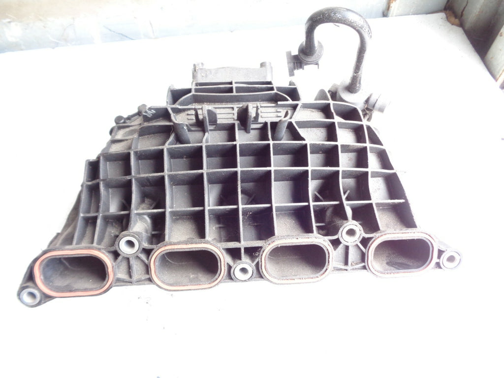 BMW Z4 E89 2014 SDRIVE 2.0 TURBO PLASTIC INTAKE MANIFOLD 1161 7588126 105435 12