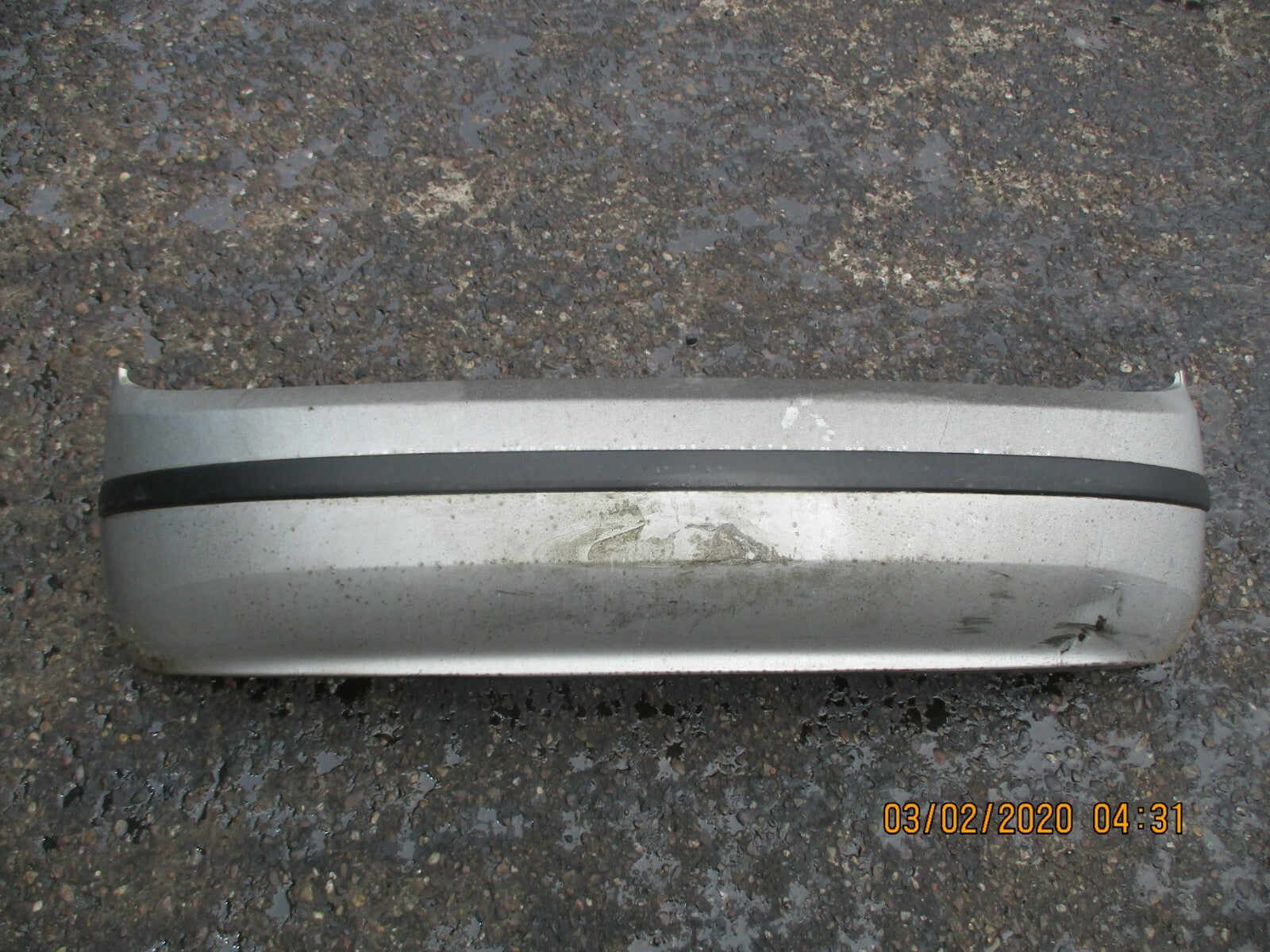 SKODA FABIA 6Y 2006 COMPLETE REAR BACK PLASTIC BUMPER SILVER GREY