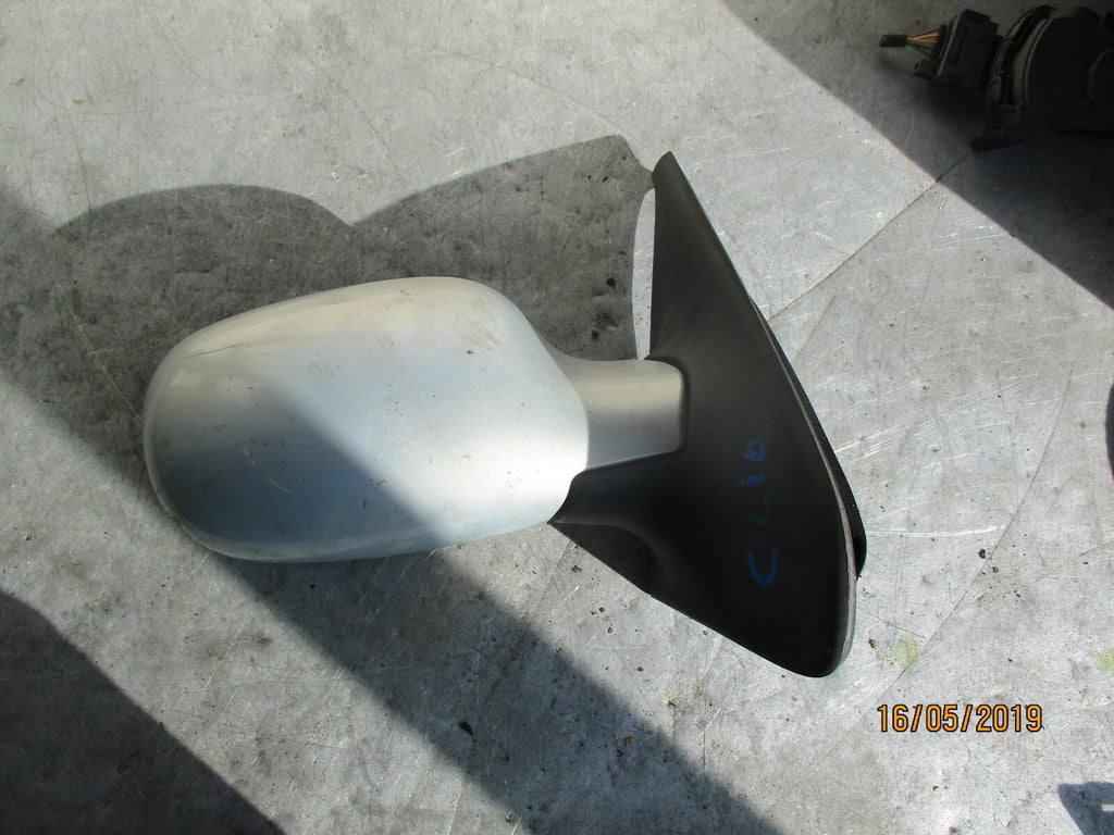 RENAULT CLIO MK2 OS DRIVER SIDE ELECTRIC WING MIRROR SILVER LIGHT BLUE