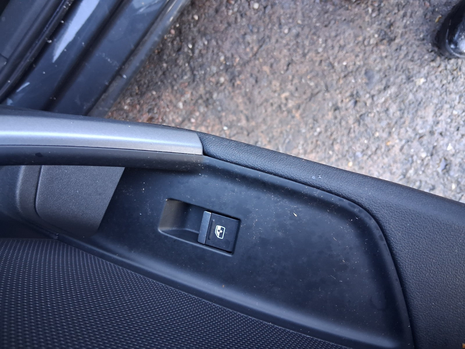 2025 AUDI A3 8Y HATCHBACK NSR PASSENGER SIDE REAR LEFT WINDOW CONTROL SWITCH