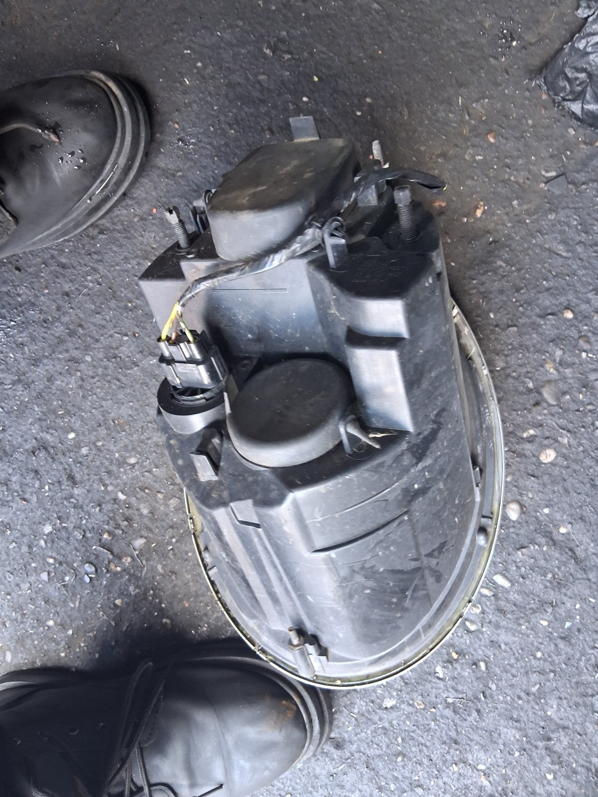 2003 BMW MINI COOPER R50 NSF PASSENGER SIDE FRONT LEFT HEADLIGHT 40251748