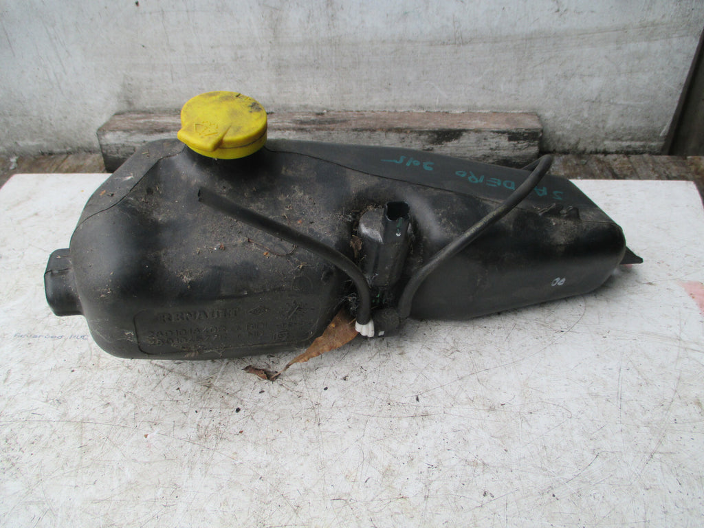 DACIA SANDERO 2015 MK2 WINDSCREEN WASHER WATER BOTTLE TANK