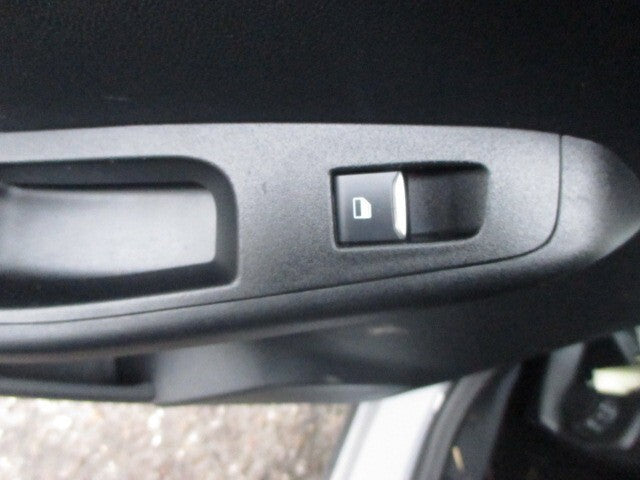 2024 FORD PUMA NSR PASSENGER SIDE REAR WINDOW CONTROL SWITCH GREY MATTER