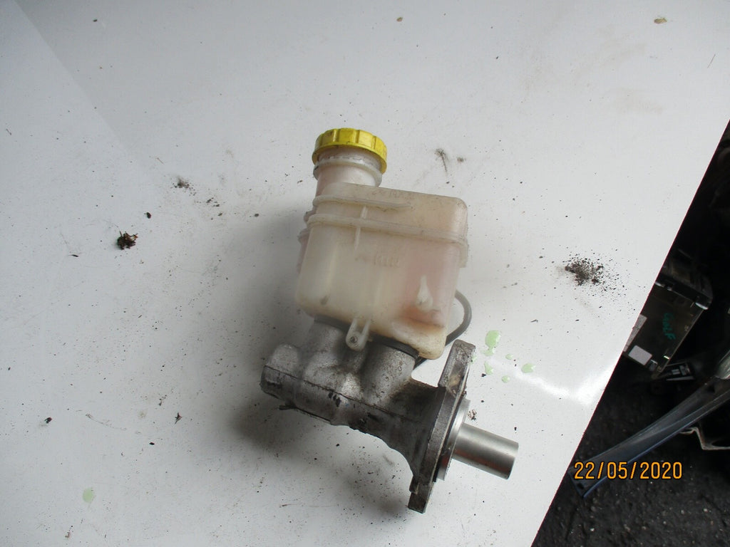 FORD KA MK2 2014 1.2 PETROL BRAKE MASTER CYLINDER 32069666