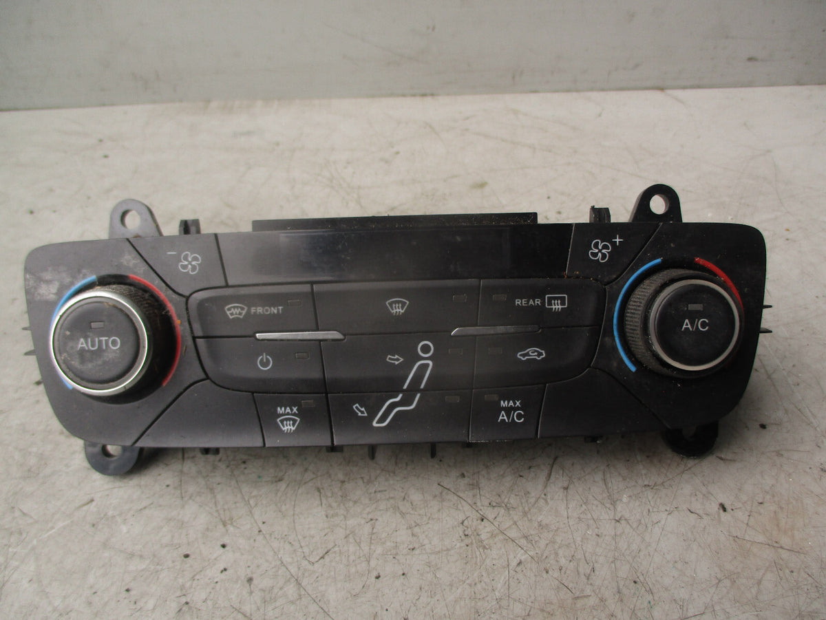 2017 FORD FOCUS MK3 AIR CON AC CLIMATE CONTROL UNIT F1ET18C612BJ
