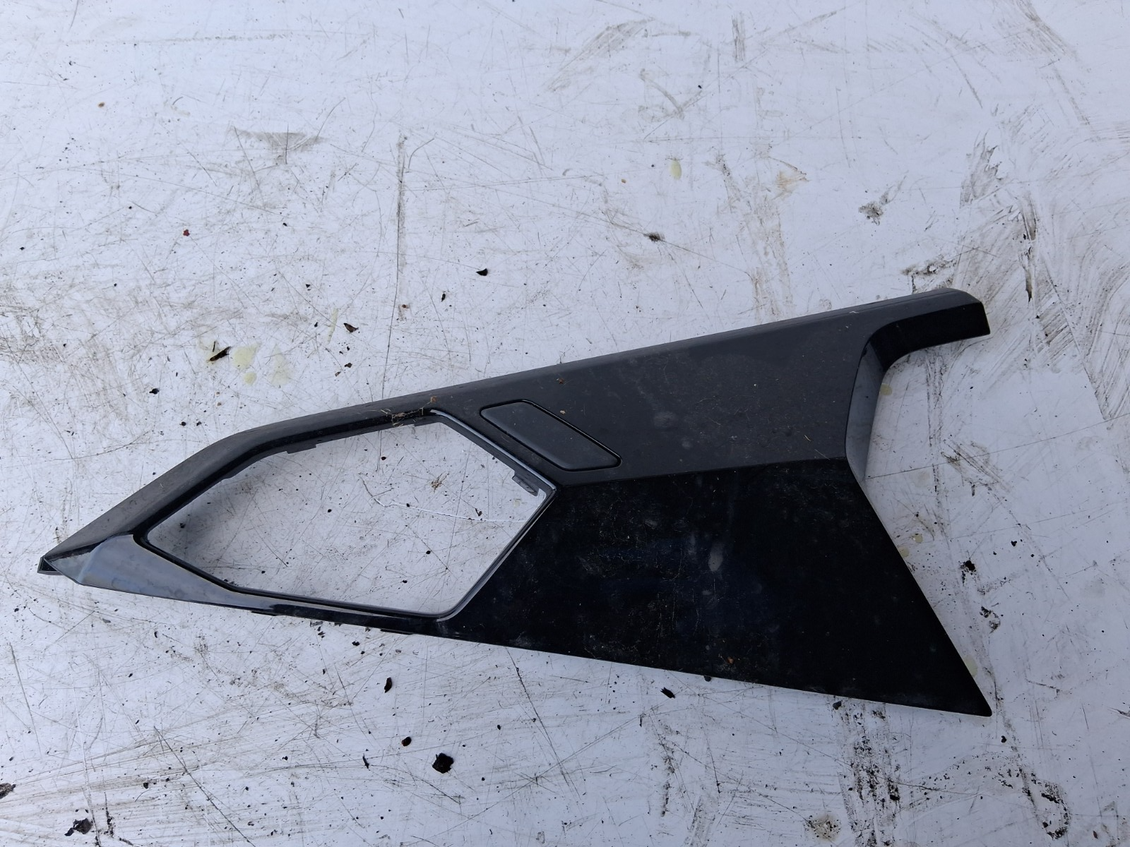 2024 AUDI A1 S LINE MK2 GB NSF PASSENGER SIDE FRONT LEFT DOOR TRIM 82A959521D