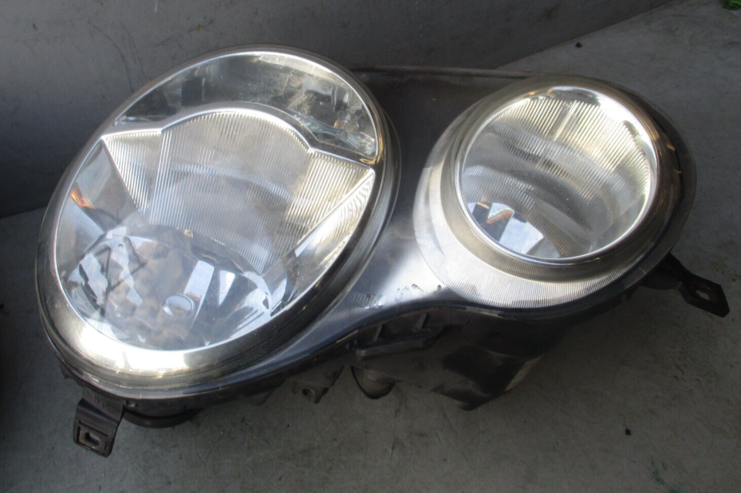 2005 VW VOLKSWAGEN POLO MK4 NSF PASSENGER SIDE FRONT HEADLIGHT HEADLAMP