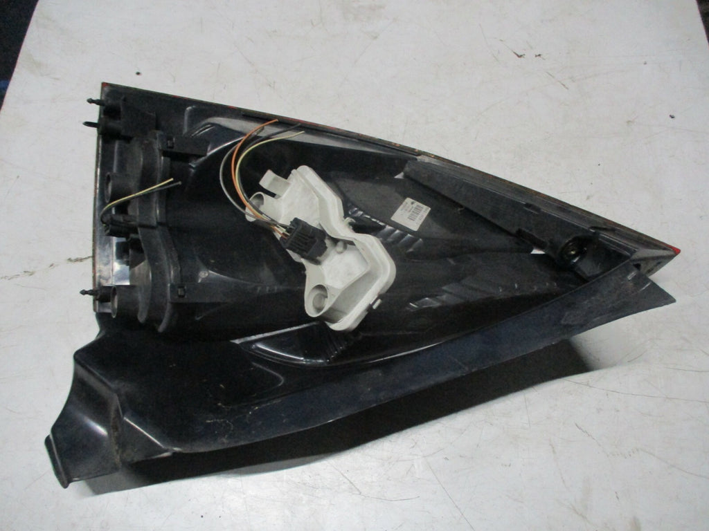 RENAULT MEGANE MK2 2004 NSR PASSENGER SIDE REAR BRAKE TAIL LIGHT 8200073236