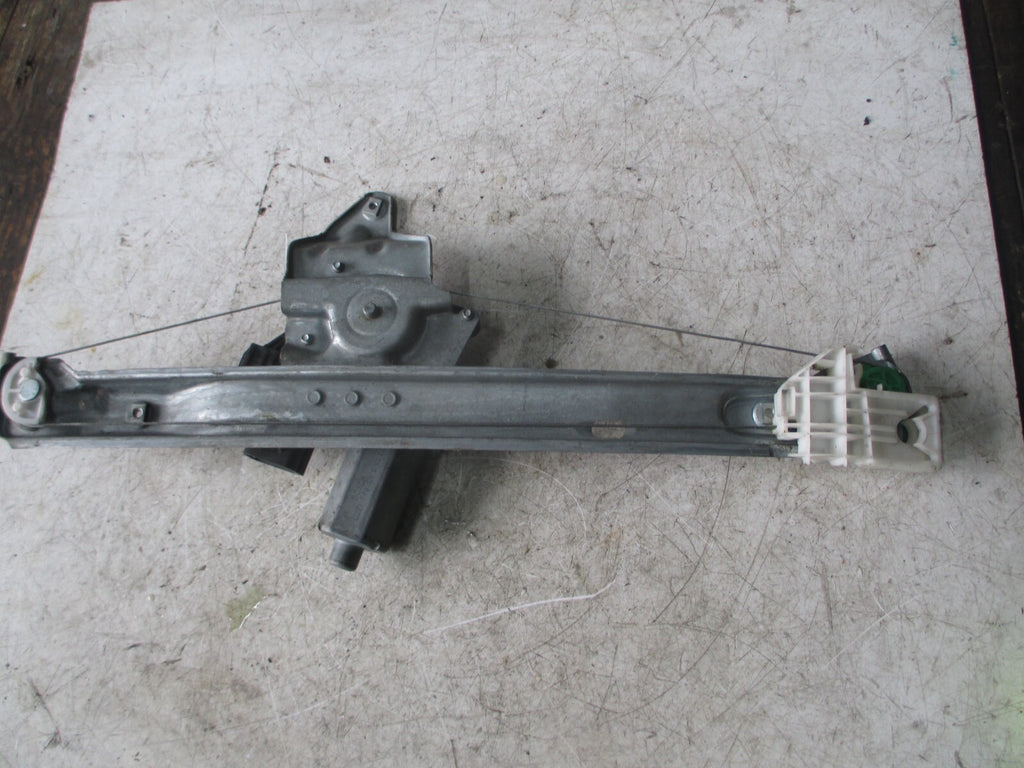 JAGUAR X TYPE 2006 NSR PASSENGER SIDE REAR WINDOW WINDON MOTOR