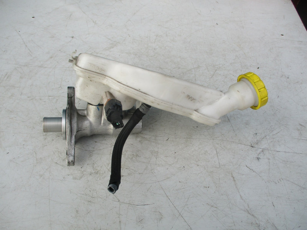 CITROEN C4 CACTUS 2015 BRAKE MASTER CYLINDER RESERVOIR TANK BOTTLE 32069745