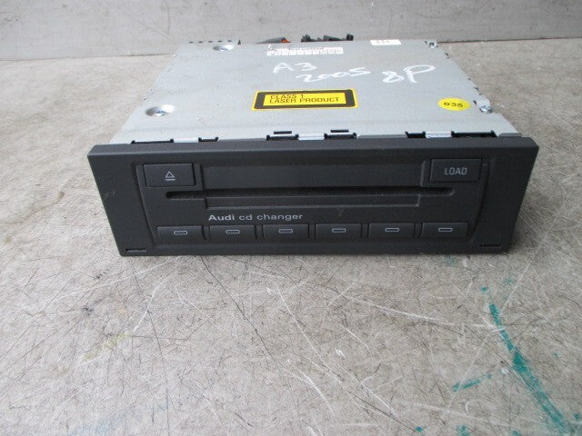 2006 AUDI A3 8P  CD/DVD AUDIO SYSTEM MGCFA00091