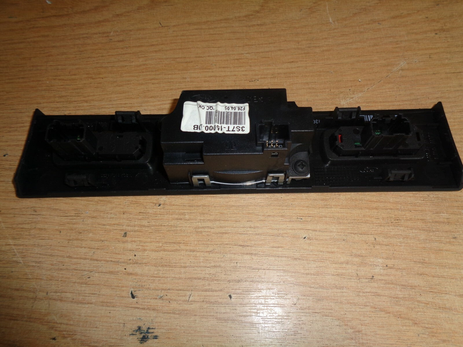 FORD MANDEO 2.0 TDCI CLOCK HAZARD & DEMISTER SWITCHES 3S7T15000DB