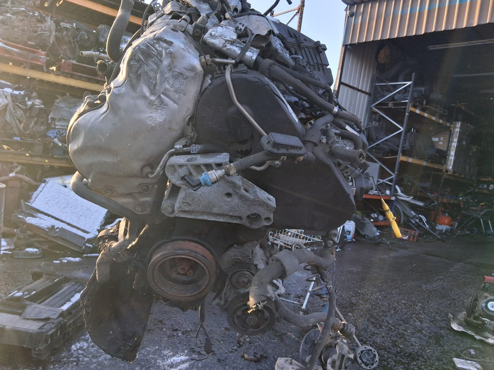 VW VOLKSWAGEN GOLF MK7 2013 1.6 DIESEL BARE ENGINE WITH INJECTOR PUMPS CLHA CLH