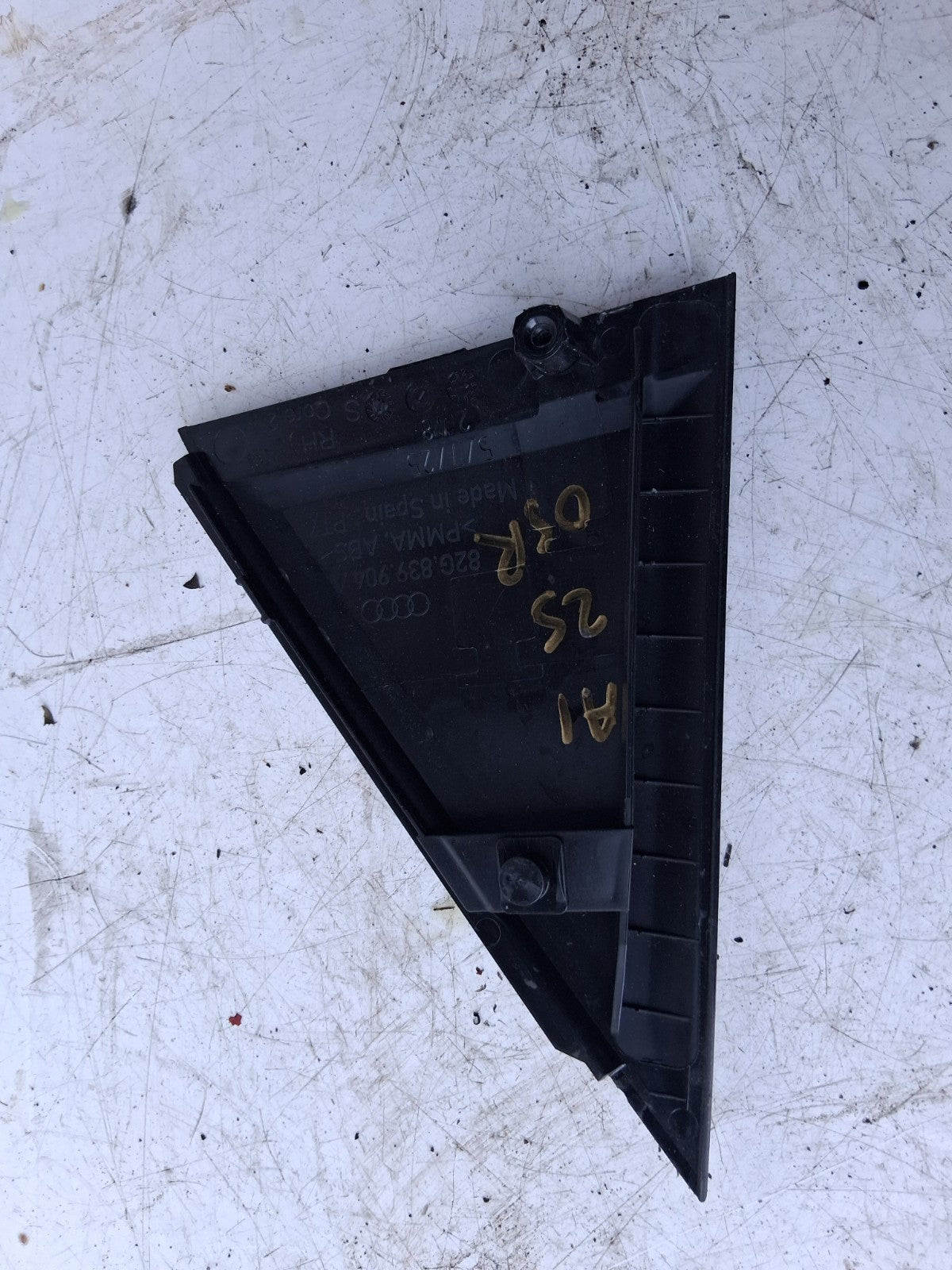 2025 AUDI A1 S LINE MK2 GB OSR DRIVER SIDE REAR RIGHT DOOR TRIM 82G839904