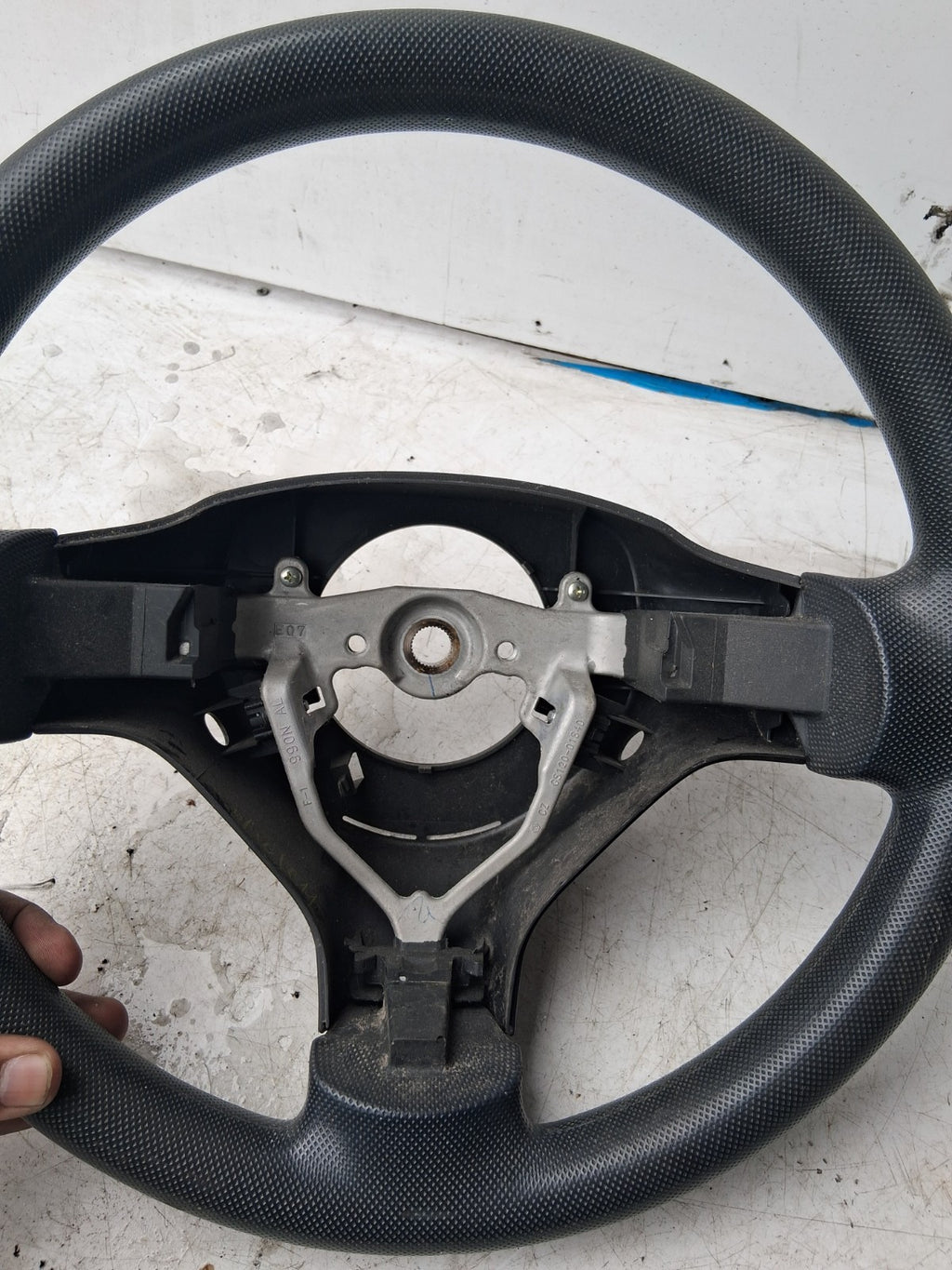 2008 CITROEN C1 MK1 3 SPOKE LEATHER STEERING WHEEL