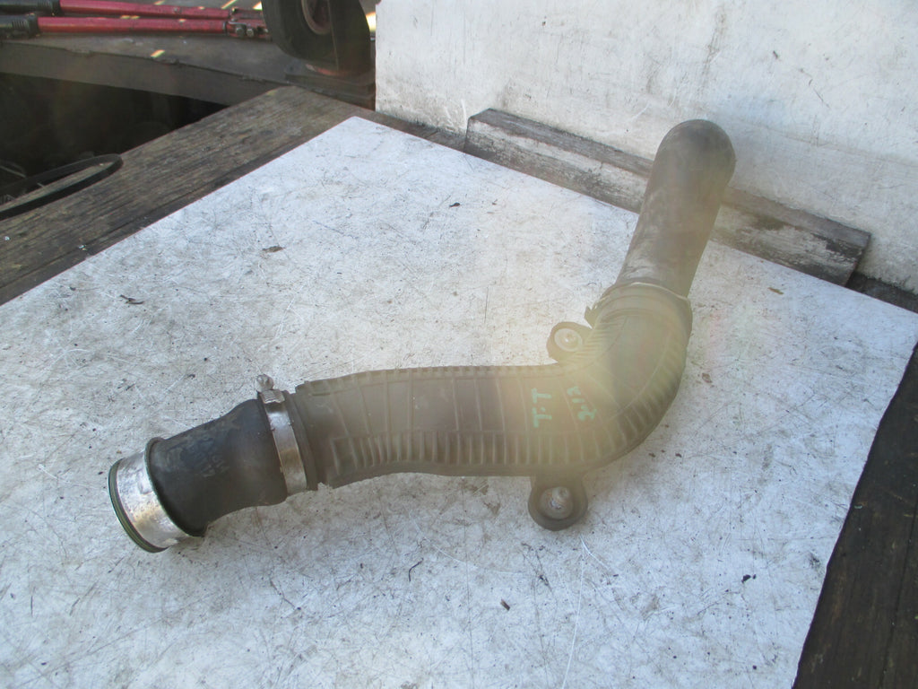 AUDI TT MK2 8J 2012 1.8 PETROL INTERCOOLER PIPE 1K0145840R