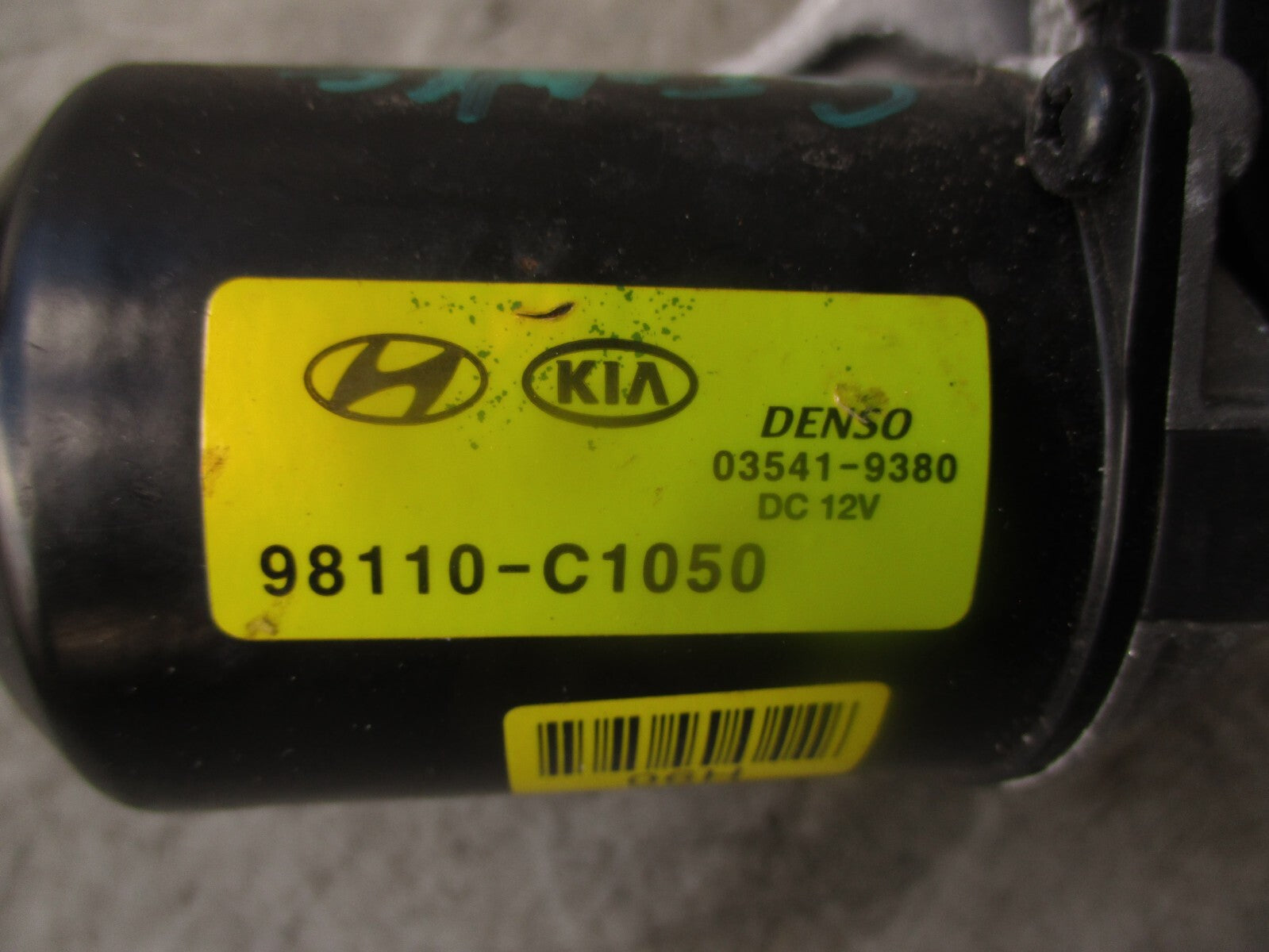 2018 KIA STONIC FRONT WINDSCREEN WIPER MOTOR AND LINKAGE 98110C1050