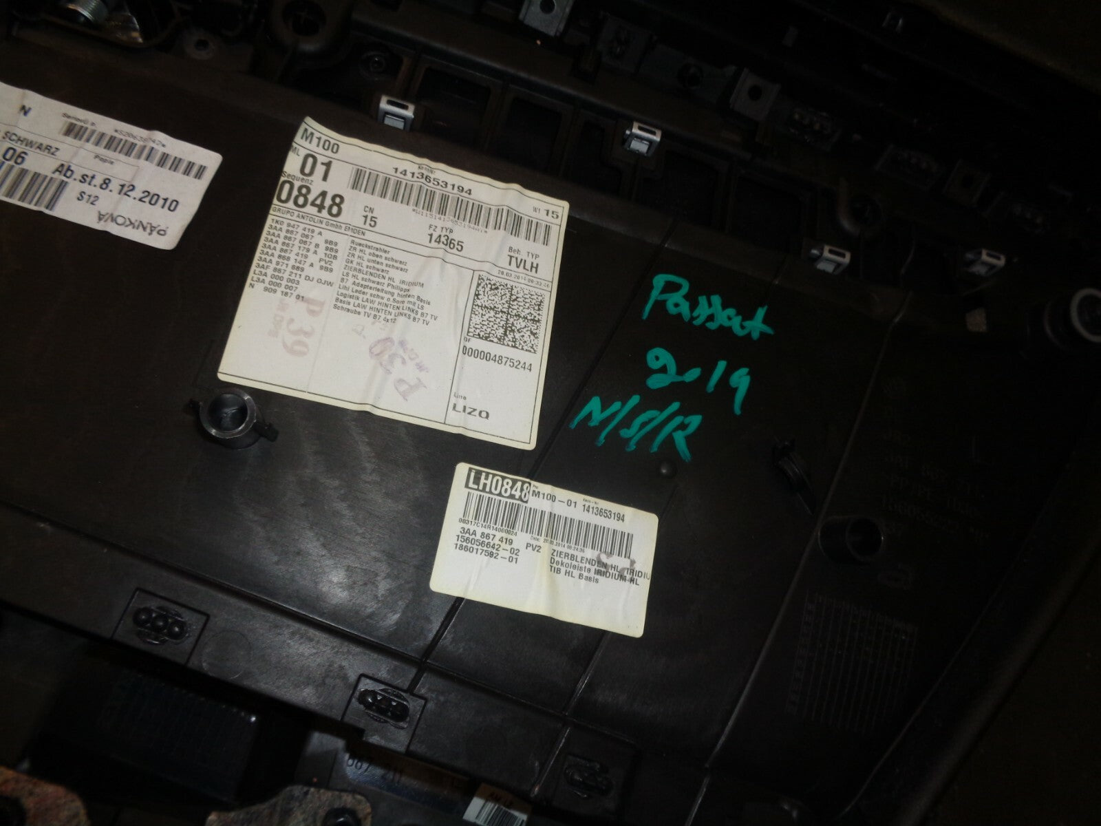 VW VOLKSWAGEN PASSAT ESTATE B7 2014 NSR PASSENGER REAR DOOR DOOR CARD 3AF867211