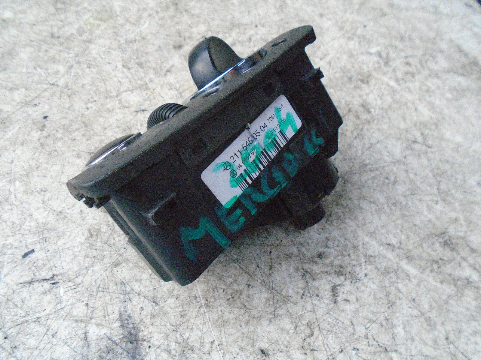 MERCEDES BENZ E CLASS W211 2004 HEADLIGHT CONTROL SWITCH A2115450504