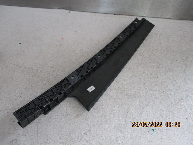 BMW 1 SERIES F20 2015 NSR PASSENGER SIDE REAR B PILLER COVER 7276963