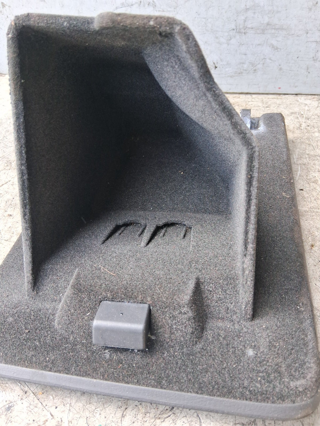 2006 VW VOLKSWAGEN PASSAT B6 ESTATE OSF DRIVER SIDE FRONT STORAGE BOX 3C2857922
