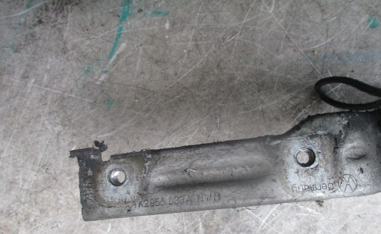 2009 VOLKSWAGEN GOLF FRONT WIPER MOTOR 5K2955023