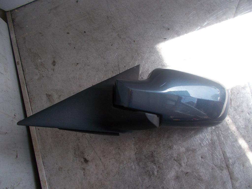 RENAULT MEGANE NS/ PASSENGER SIDE BLUE ELECTRIC WING MIRROR 12354060