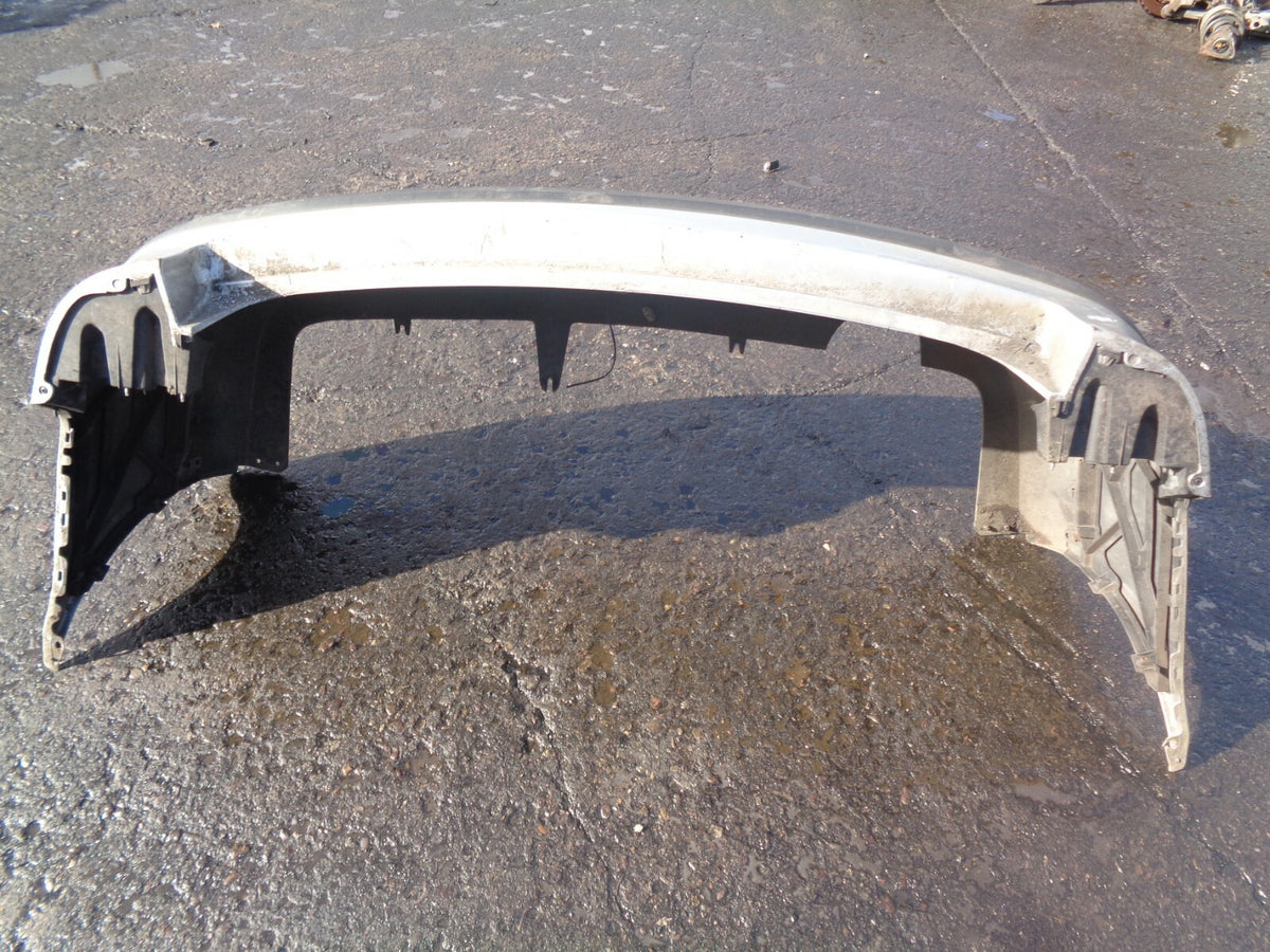 CITROEN C5 2005 HATCHBACK REAR COMPLETE BUMPER SILVER 9659475180