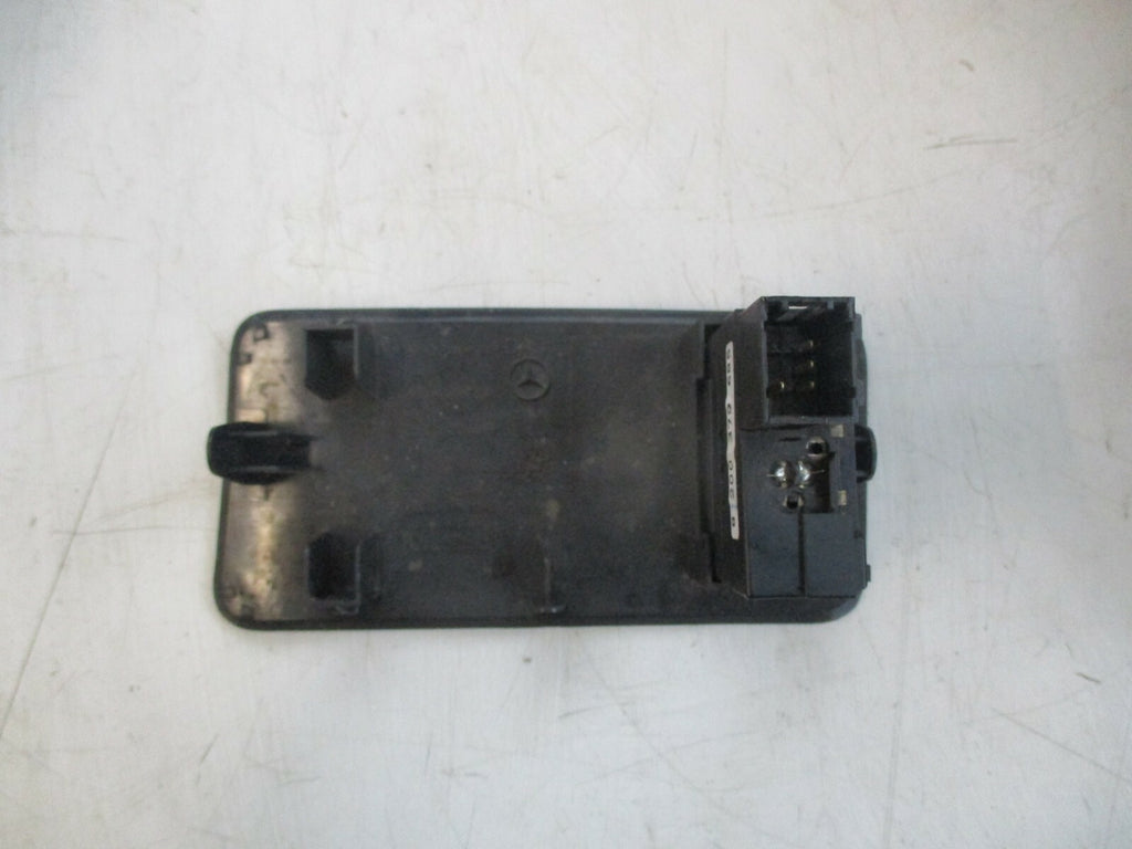 RENAULT TRAFIC MK2 2014 HEADLIGHT ADJUSTMENT CONTROL SWITCHES 8200379685