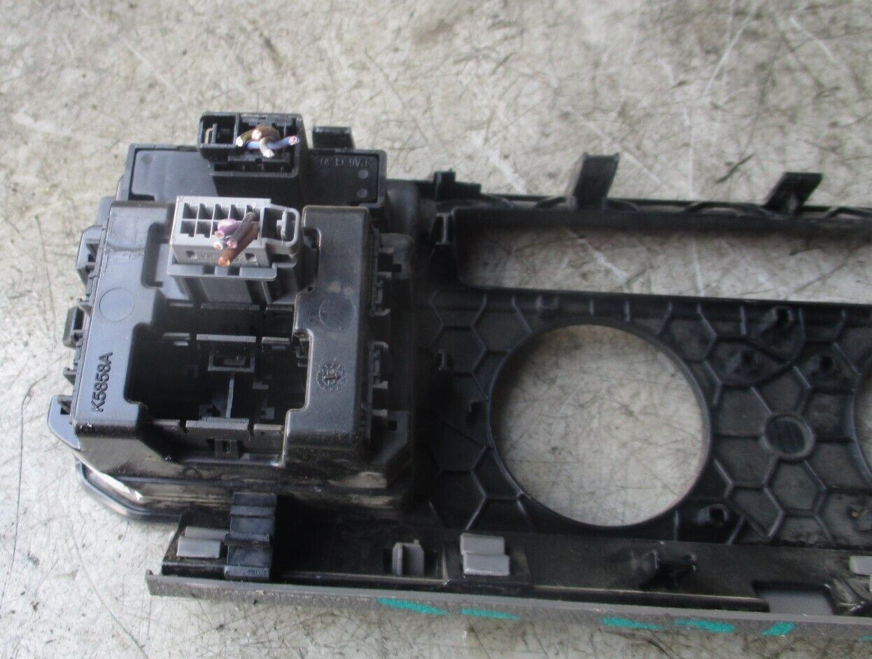 2022 VW VOLKSWAGEN CRAFTER MK2 HEATER CONTROL PANEL TRIM