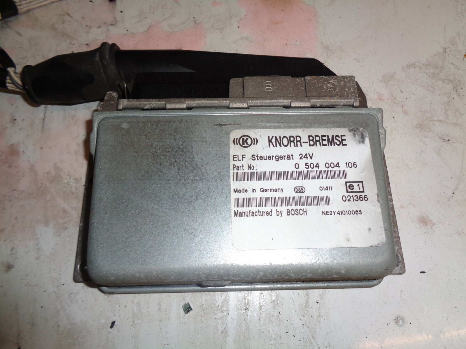 OPTARE ALERO PARTY BUS 2003 ABS UNIT CONTROL MODULE 0486104119