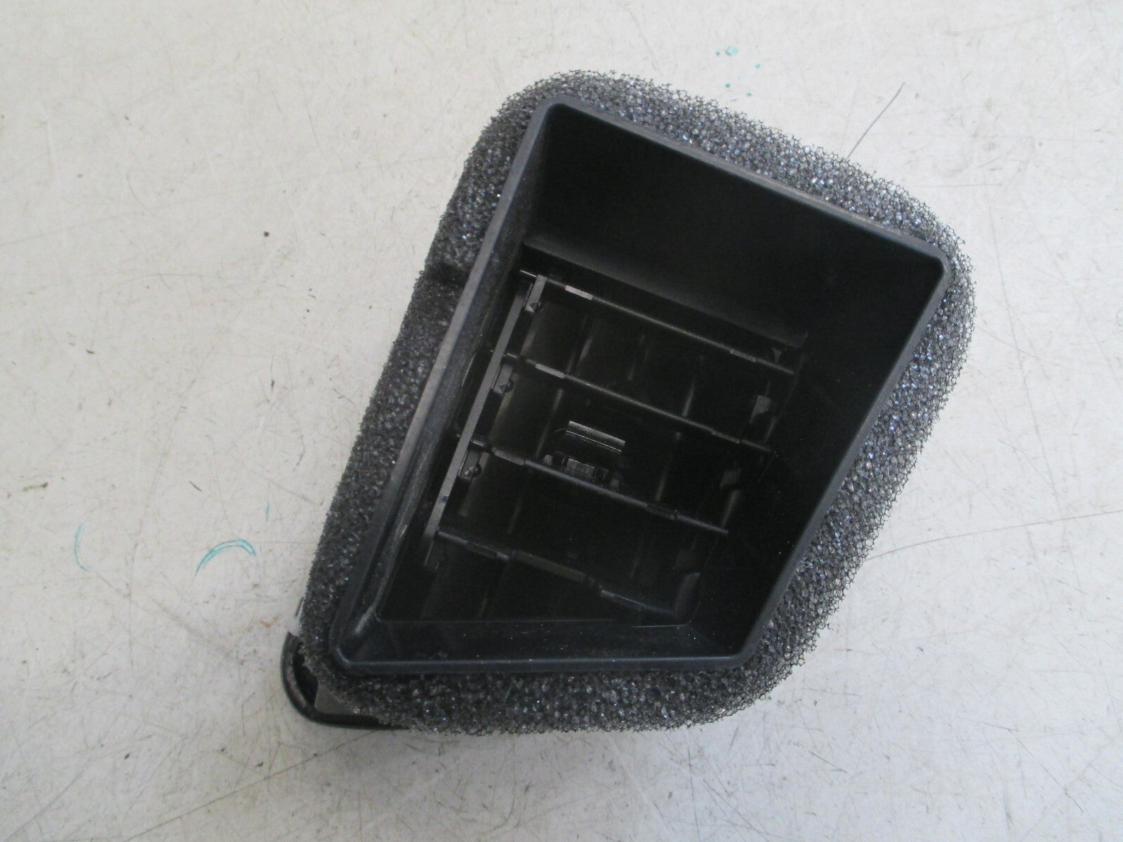 FORD GALAXY MK4 2020 OS DRIVER SIDE FRONT AIR VENT EM2B19893DA