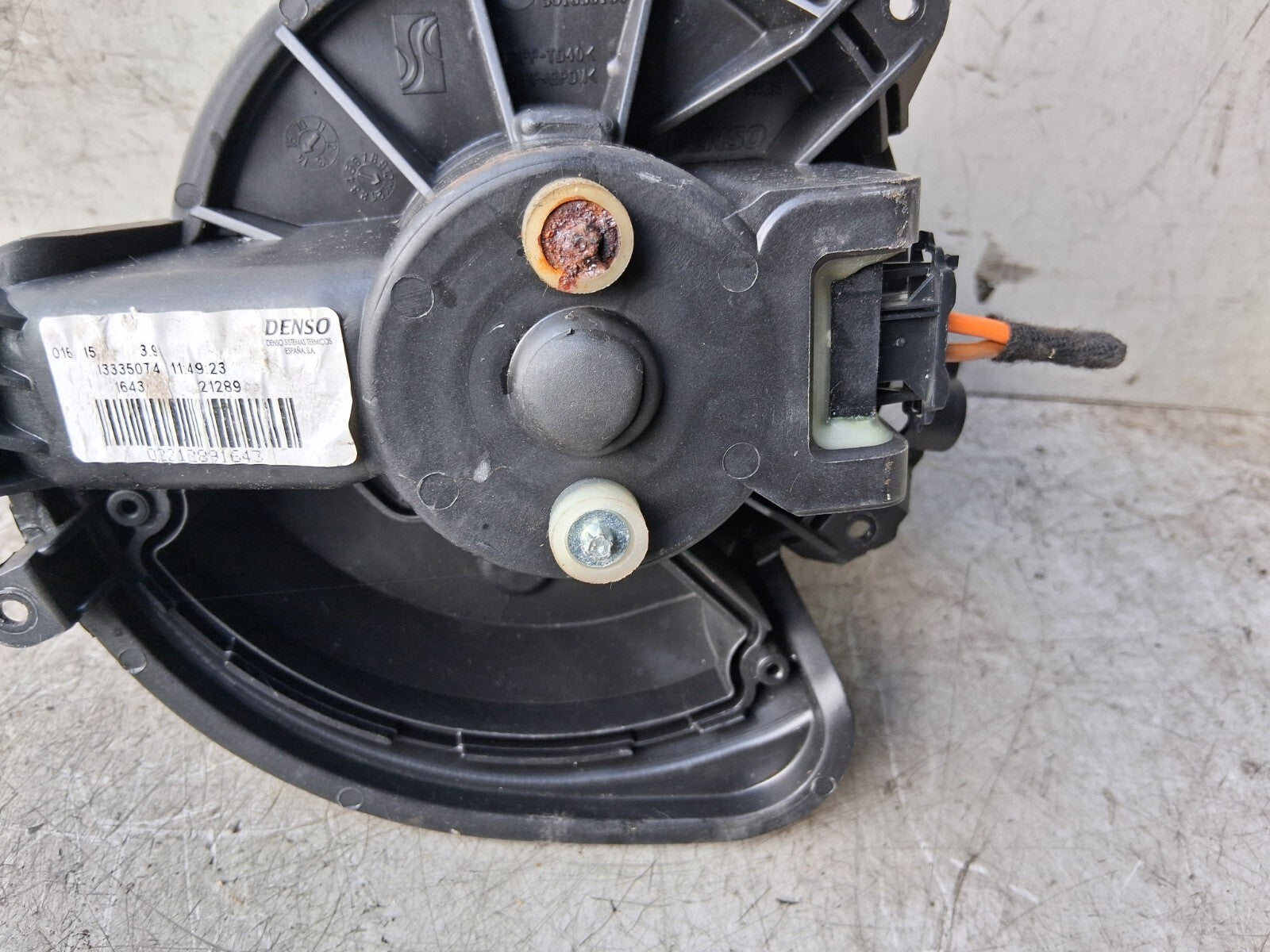 VAUXHALL CORSA E 2015 HEATER HEATING BLOWER FAN MOTOR 13335074