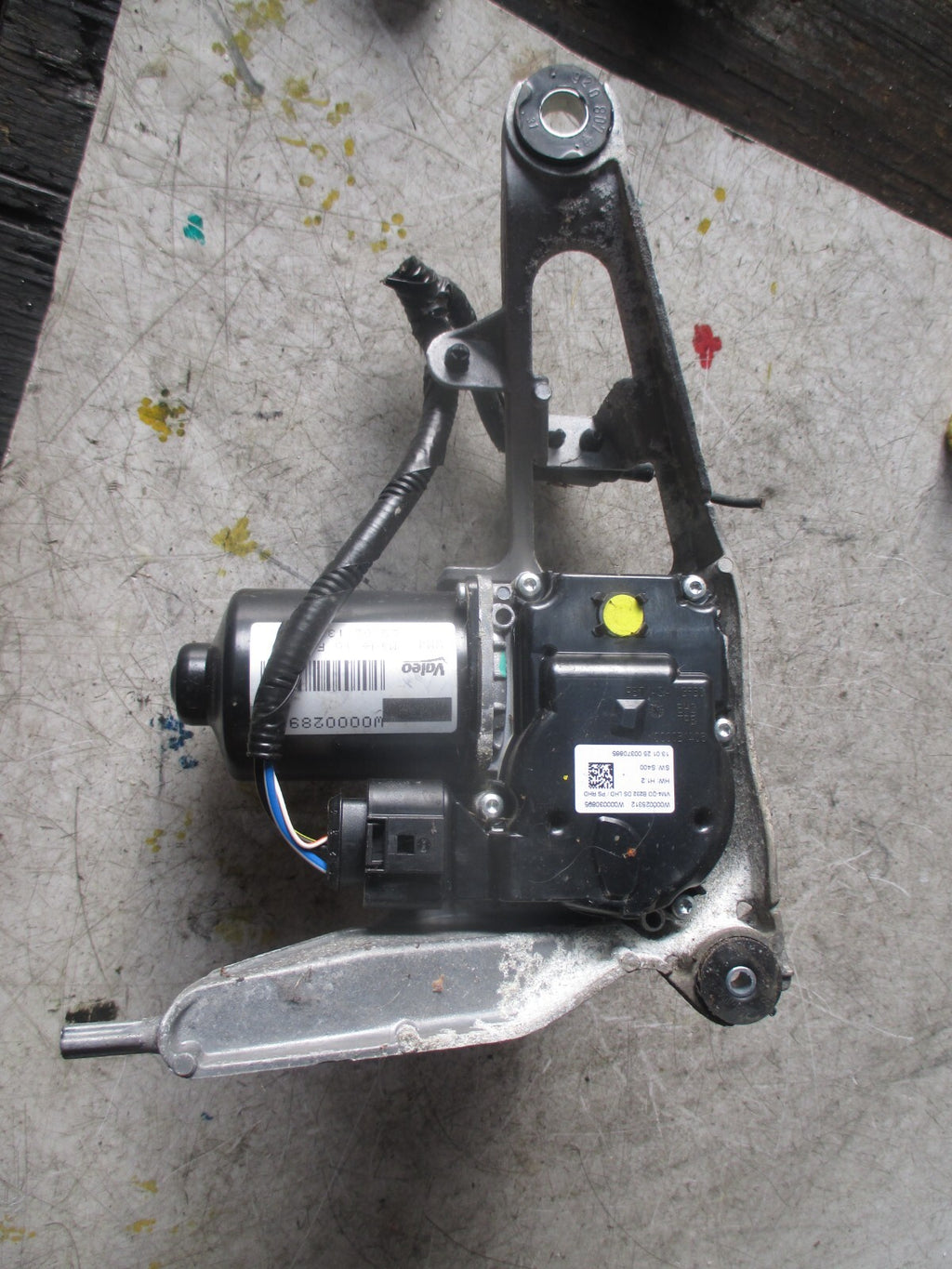 FORD B MAX 2013 FRONT LEFT PASSENGER SIDE WINDSCREEN WIPER MOTOR AV1117504AD