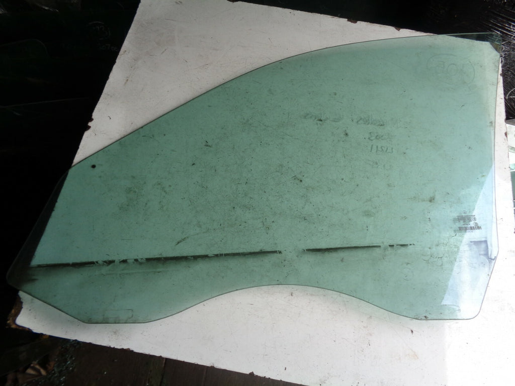 MERCEDES BENZ 2003 W211 OSF DRIVER SIDE FRONT DOOR WINDOW GLASS E143R001025
