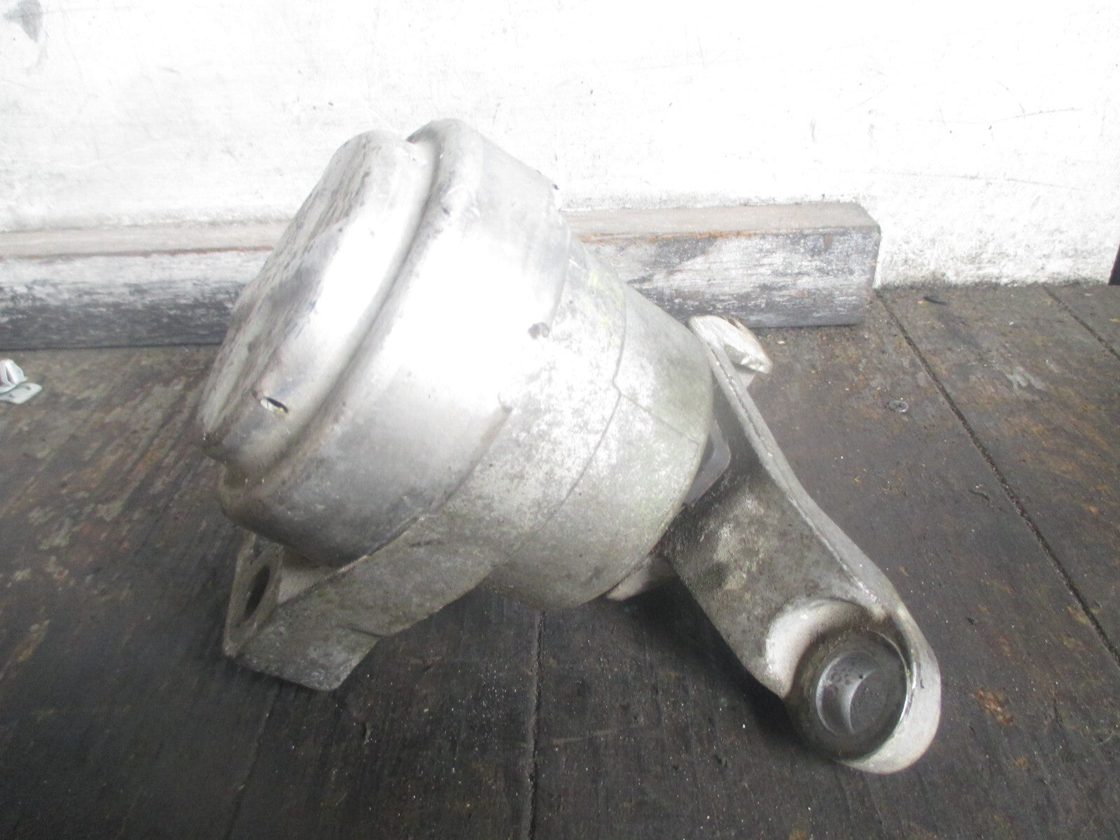 FORD TRANSIT MK7 2.2 ENGINE MOUNT DRIVER SIDE 86916F012E6