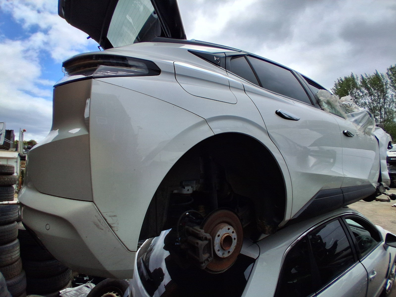 2023 DS AUTOMOBILES DS4 HATCH PERFORMNCE LNE+ PTECH REAR BUMPER WHITE