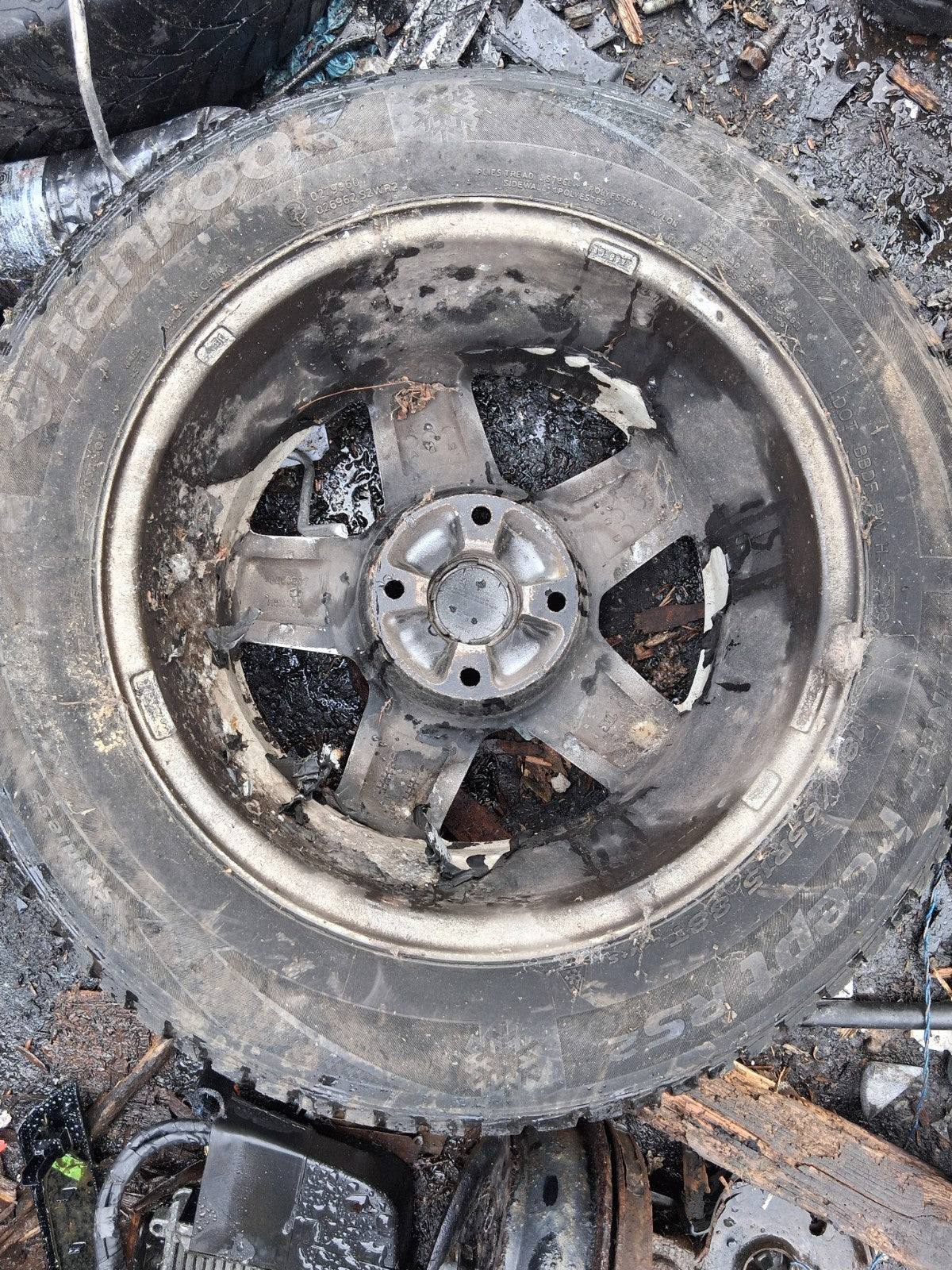 2012 PEUGEOT 207 15 INCH ALLOY WHEEL WITH TYRE 185/65R15
