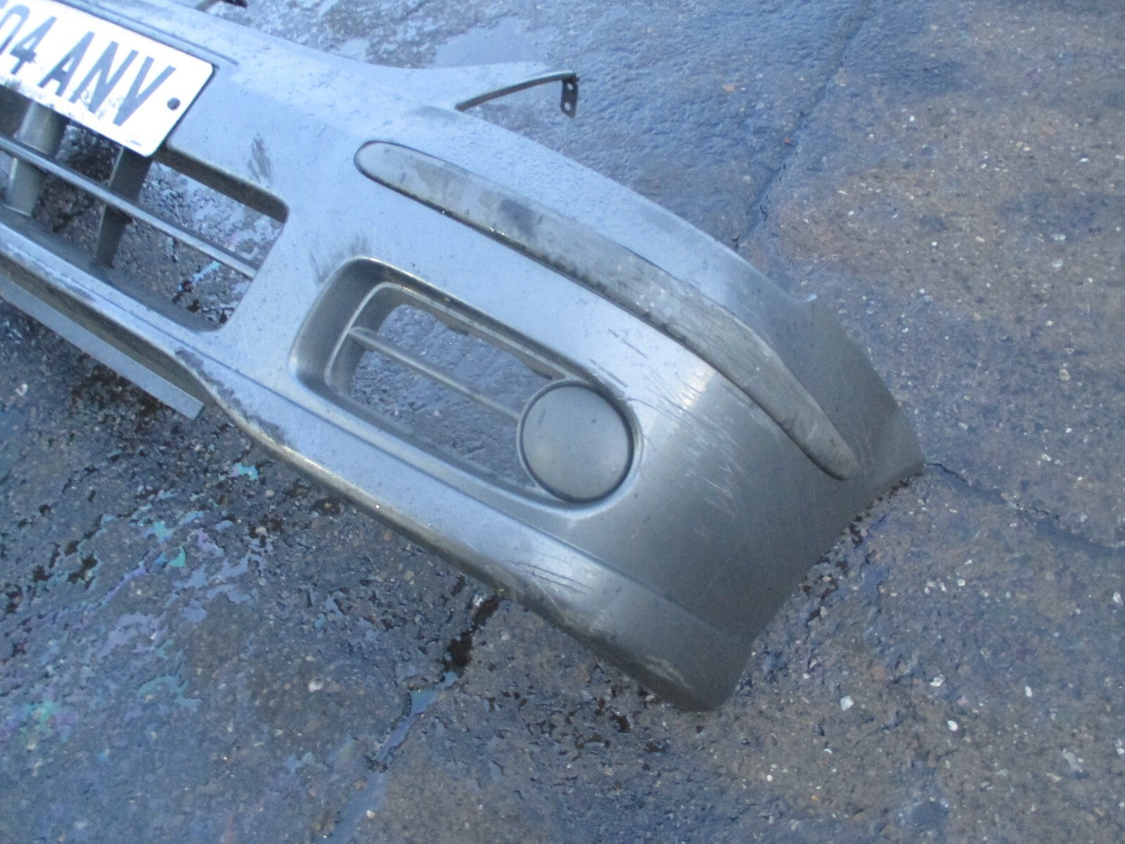 NISSAN ALMERA 2004 FRONT BUMPER IN GREY