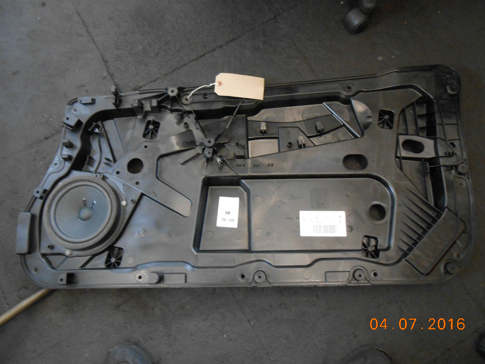 FORD FIESTA MK8 2015 3 DR OS DRIVER WINDOW REGULATOR DOOR PANEL ONLY